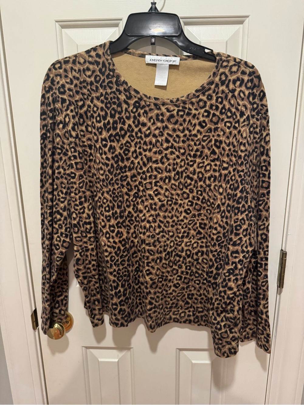 Jones New York Leopard Print Pullover in Tan and Black